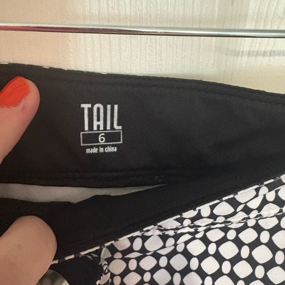 Tail Activewear Printed Golf & Pickleball Skort | Athletic Stretch | Size 6 - Picture 6 of 11